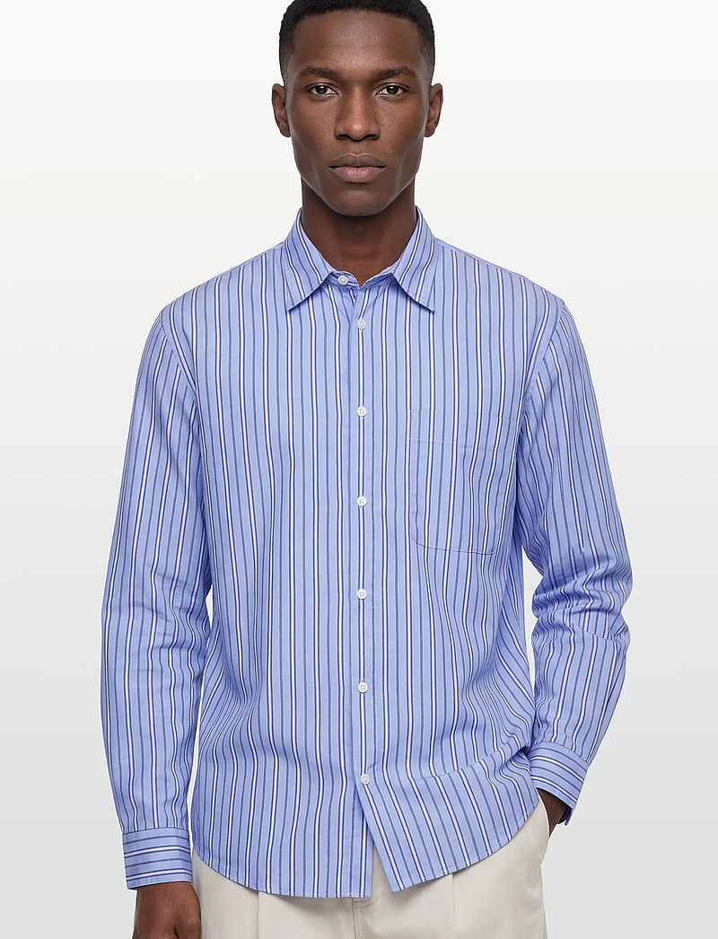 Garment Project - Relaxed Long Sleeved Shirt - Blue Striped - gestreifte hemden - blue - 3