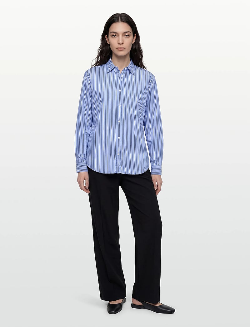 Garment Project - Relaxed Long Sleeved Shirt - Blue Striped - gestreifte hemden - blue - 4
