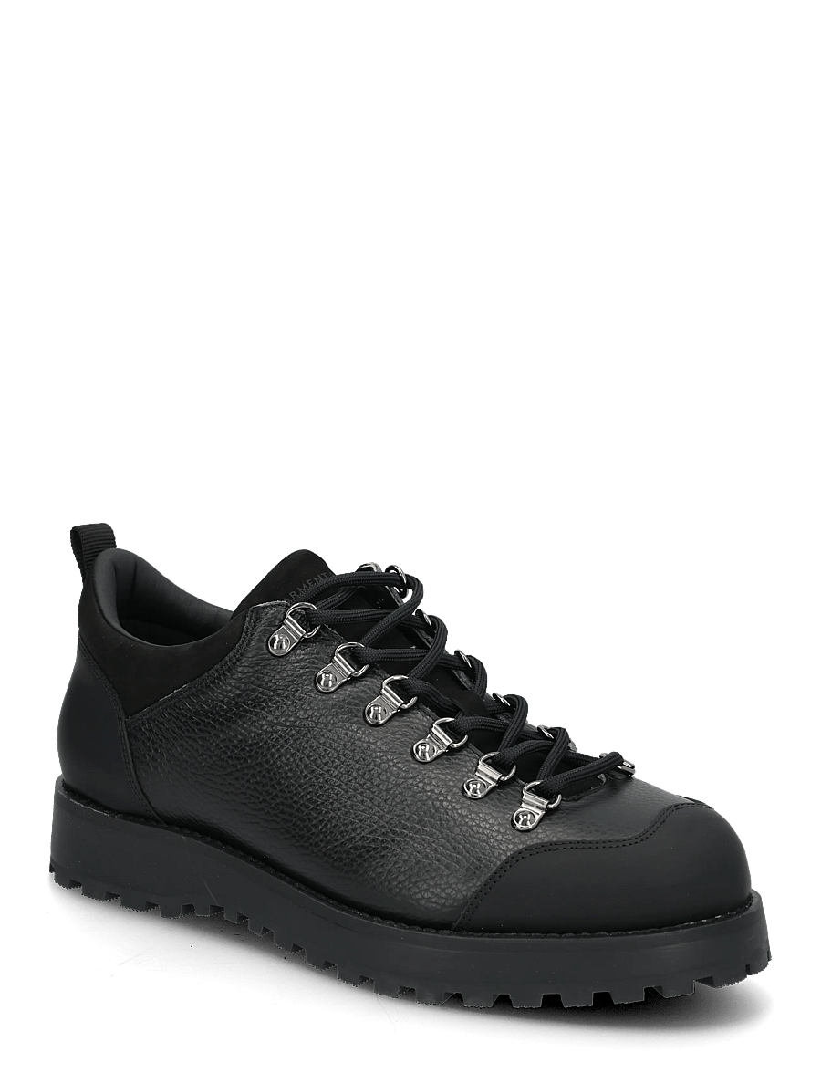 Garment Project - Dune Low - Black Tumbled Leather - snørestøvler - black - 0