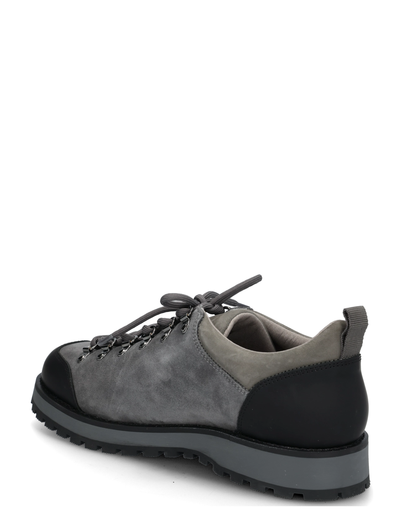 Garment Project - Dune Low - Dark Grey Suede - low-top sneaker - dark grey - 1