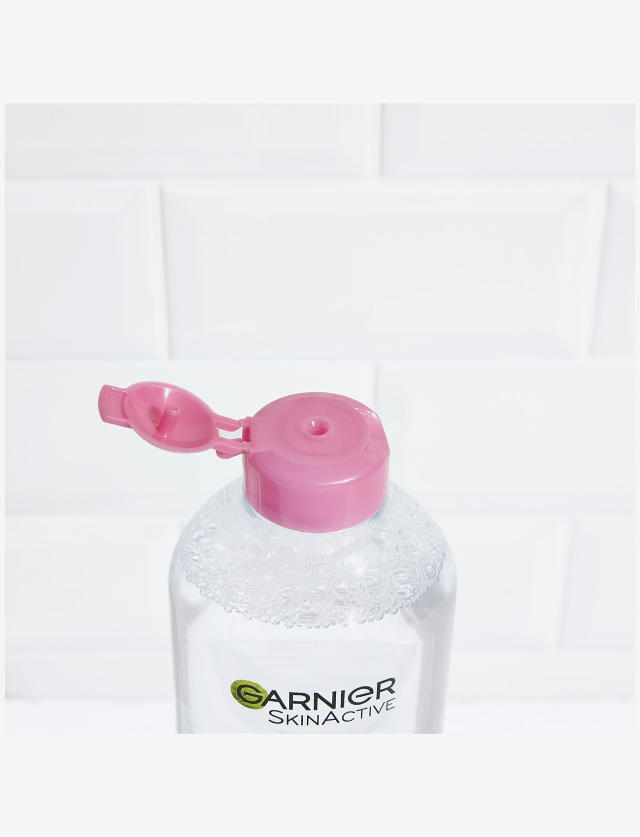 Garnier - Micellar Cleansing Water Normal + Sensitive skin - micellärvatten - no colour - 2