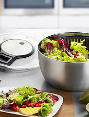 Gefu - Salad spinner  SPEEDWING® - kitchen utensils - steel - 3
