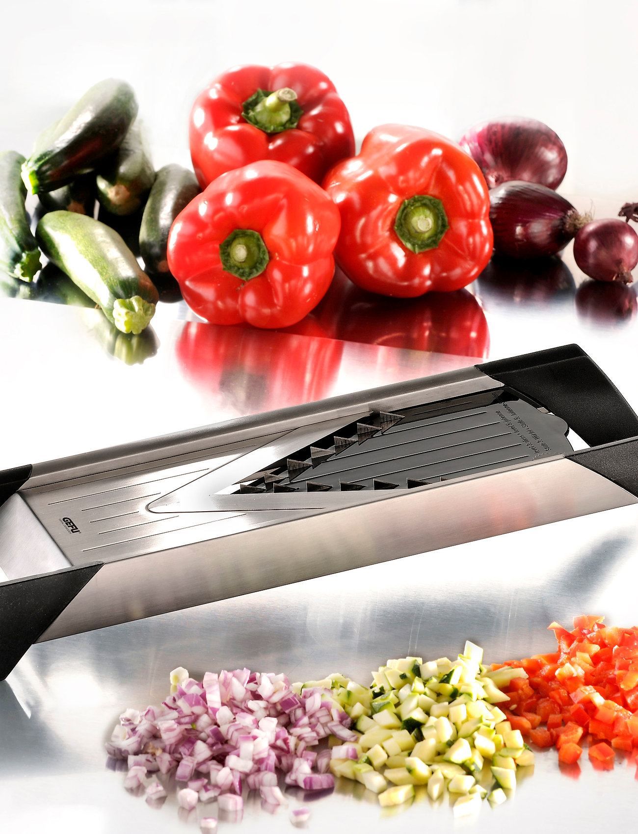 Gefu - Gourmet cutter VIOLINO® - mandolinjern & spiralizer - black - 2