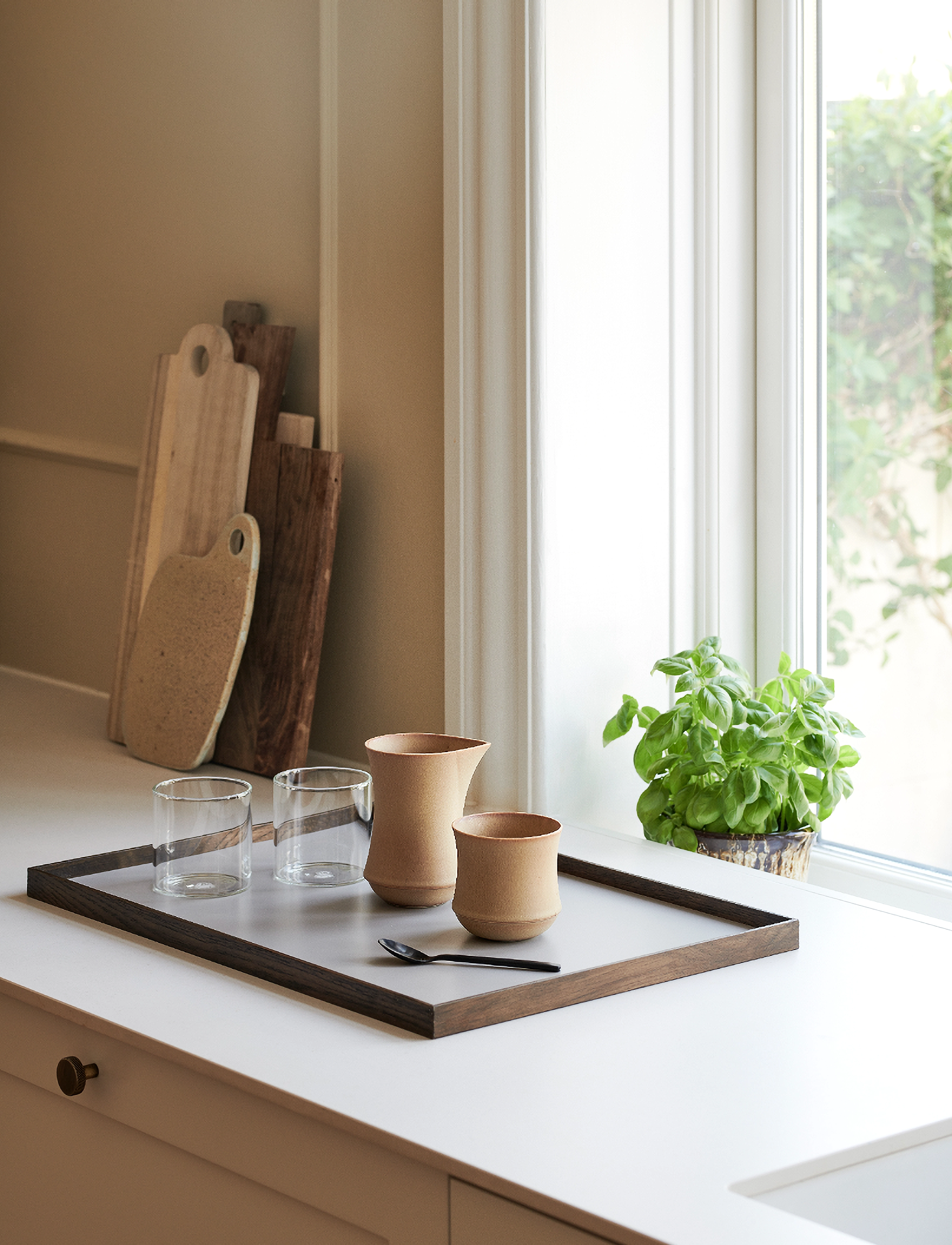 Gejst Frame Tray, L, Dining & Table Accessories, Grau - Trays, Homeware