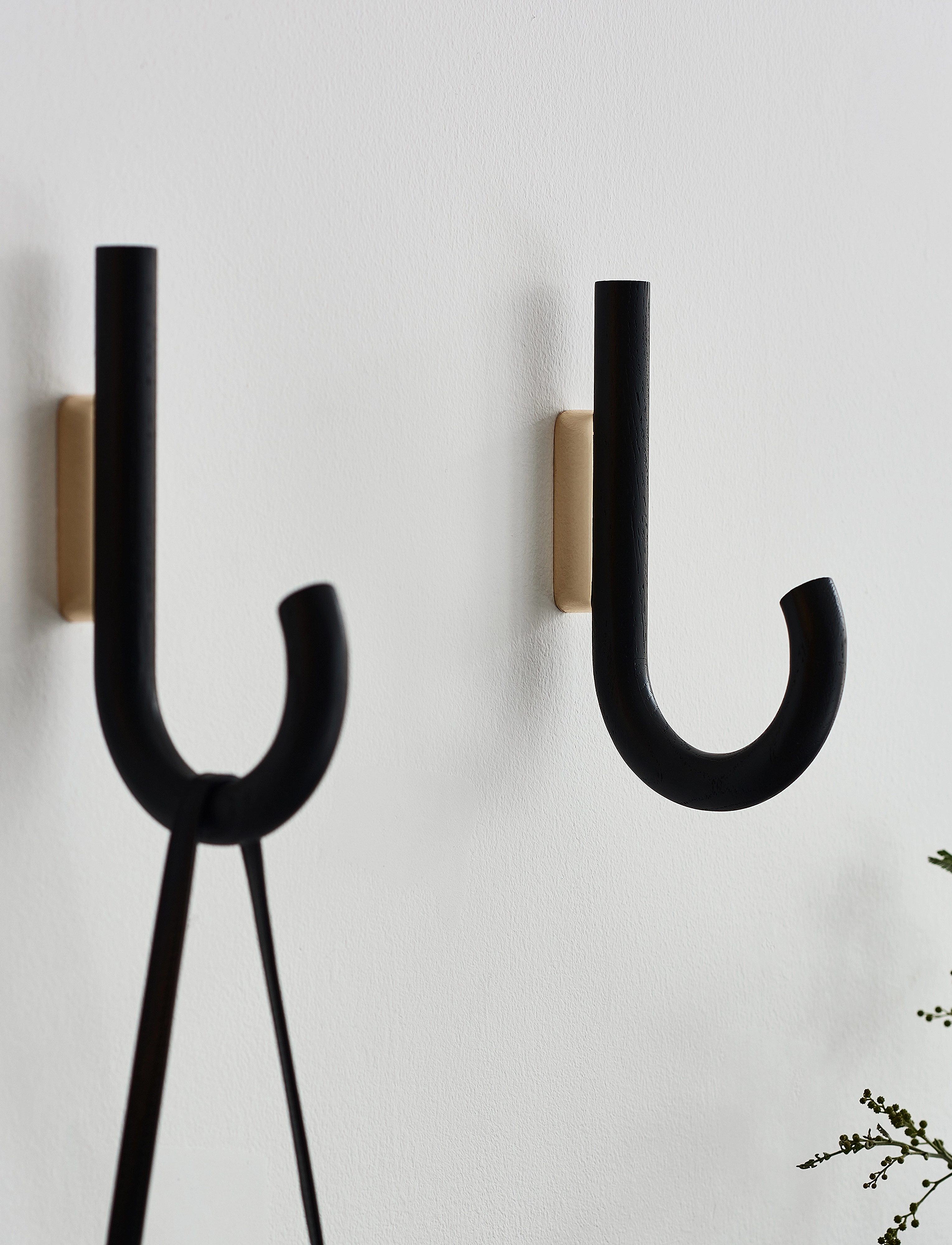 Gejst Hook Hanger, H:19 cm, Hooks & Knobs, Schwarz - Hooks, Homeware
