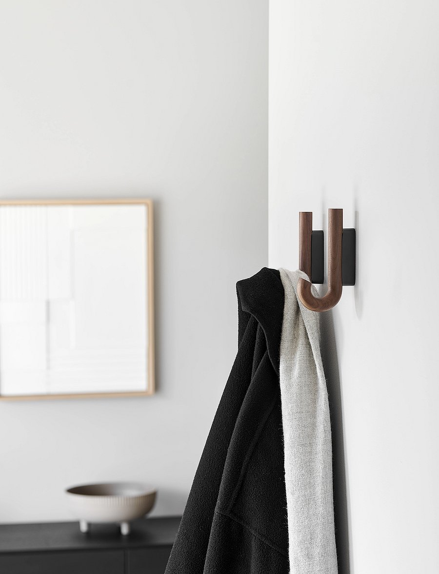 Gejst - Hook hanger mini walnut/black - haken - walnut black - 0