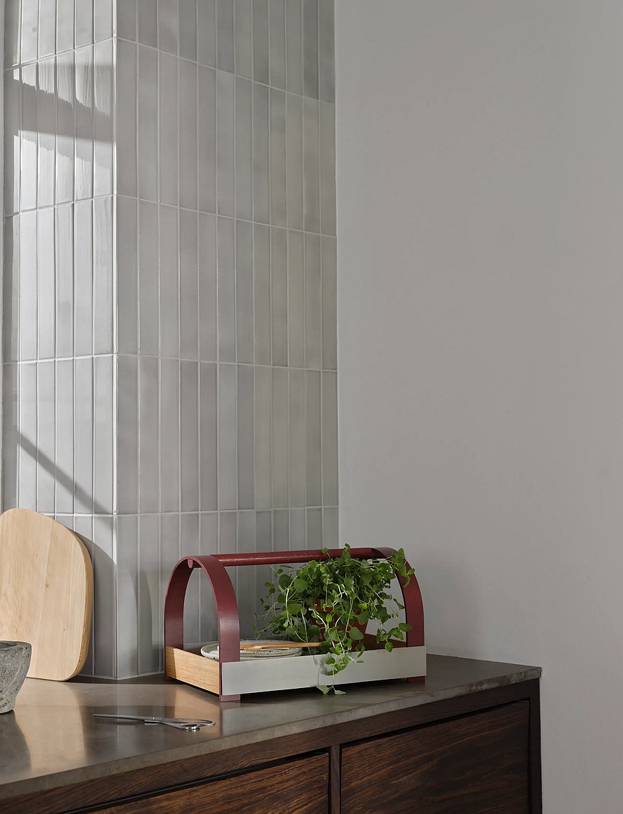 Gejst - KYDO tray Oak Grey Burgundy - tabletts - oak grey burgundy - 2