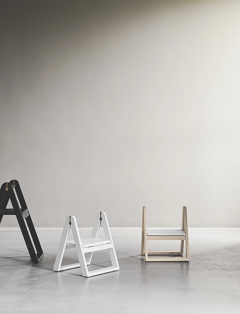 Gejst - REECH Step Stool Ladder - osta hinna alusel - black - 2