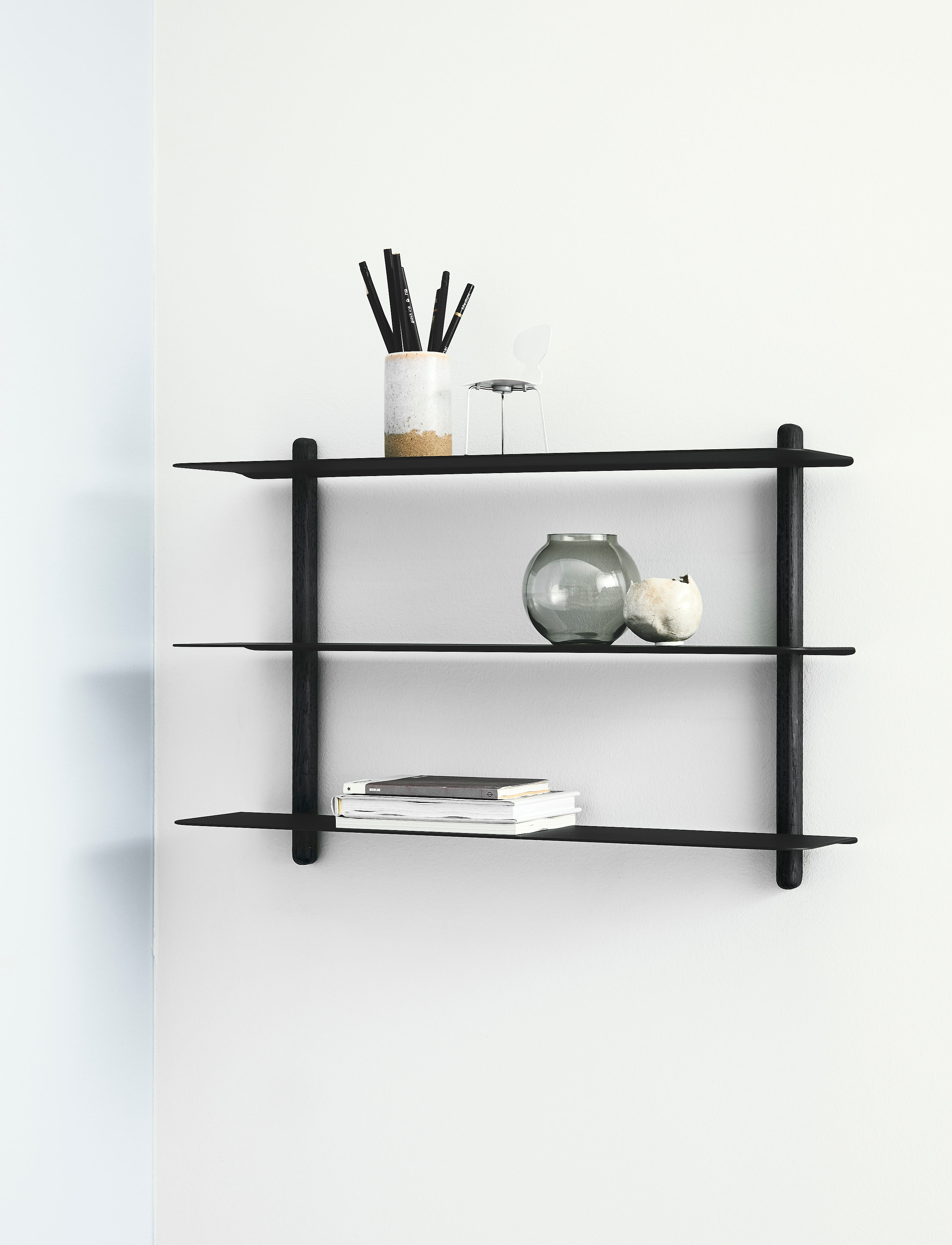 Gejst - Nivo shelf A black ash/ black - regale und verwahrung - black/ash/black - 3
