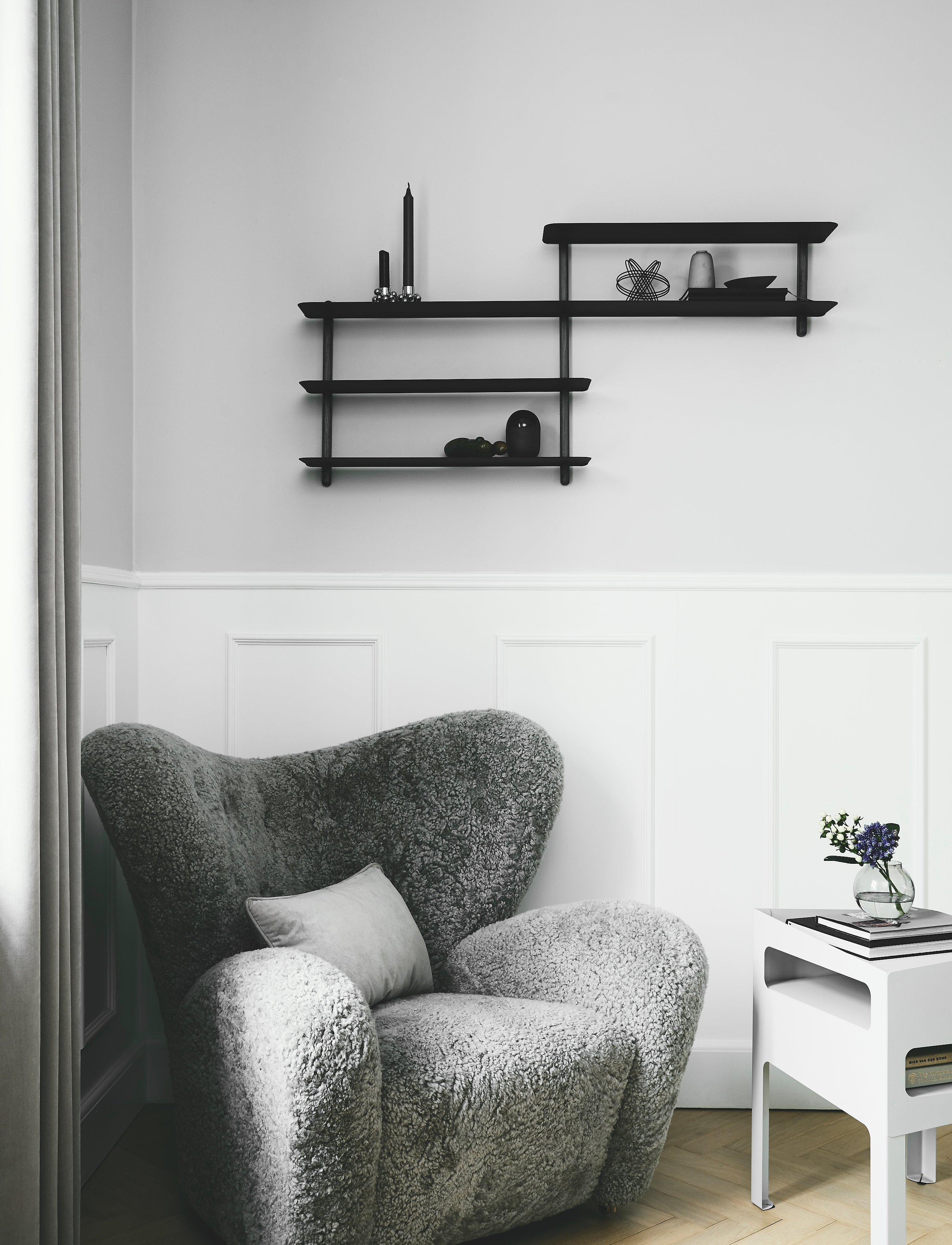 Gejst Nivo Shelf B Black Ash/ Black, One Size, Black, Møbler > Hylder, Unisex
