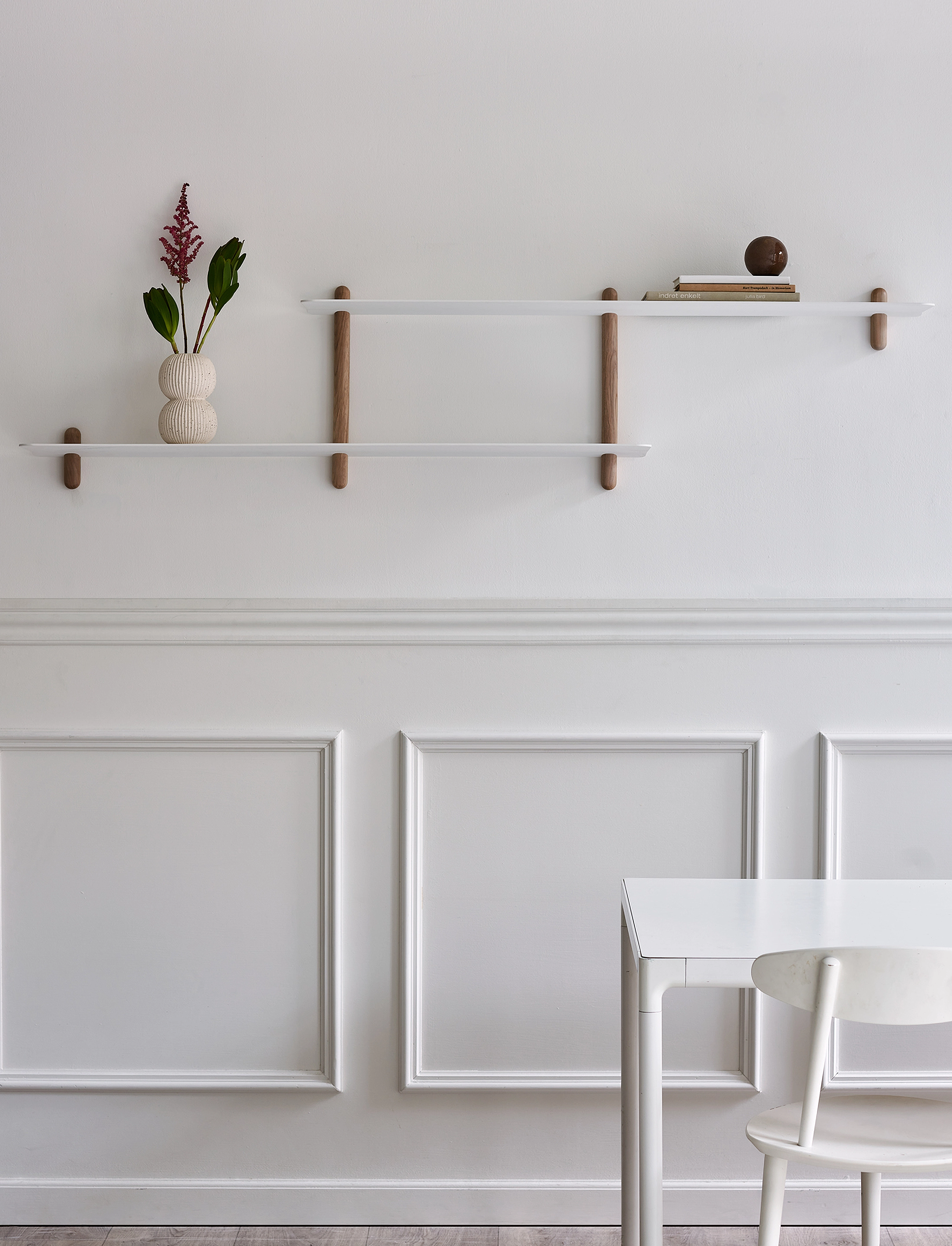 Gejst Nivo Shelf Large H Light Oak/White, One Size, White, Møbler > Hylder, Unisex