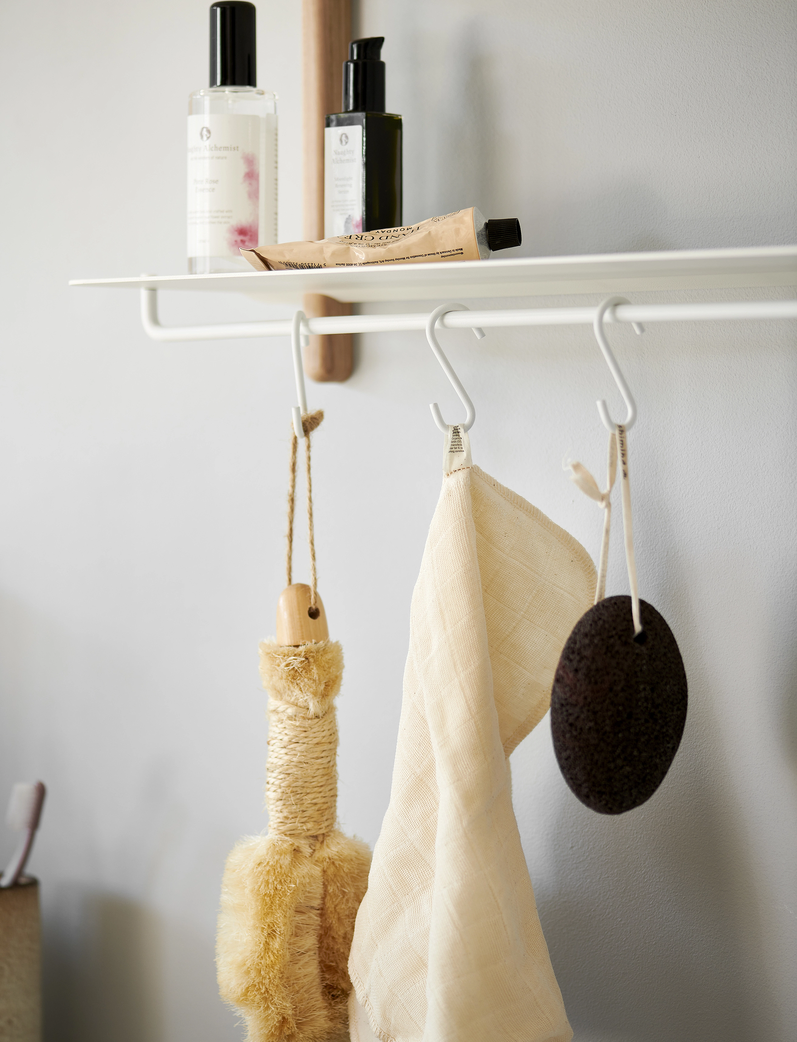 Gejst Nivo Shelf Hooks White - 3 Pcs., One Size, White, Knager Og Knopper > Knager, Unisex