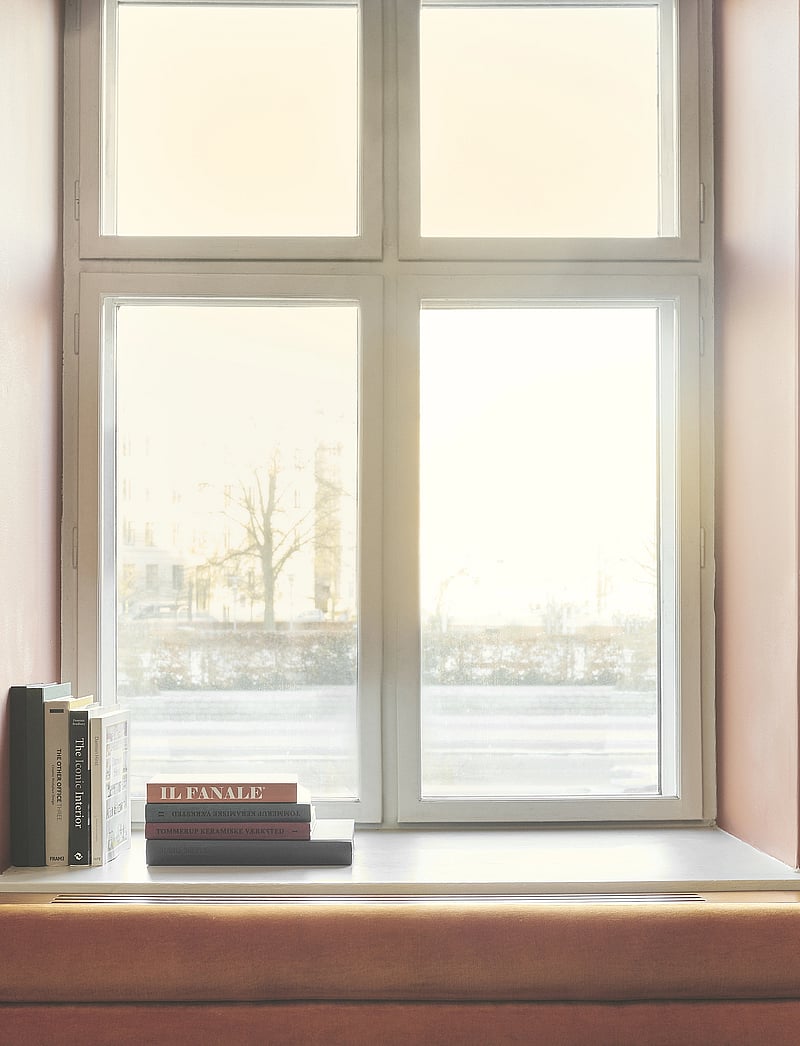 Gejst - LIRIS Wall Lamp - wall lamps - brass - 0