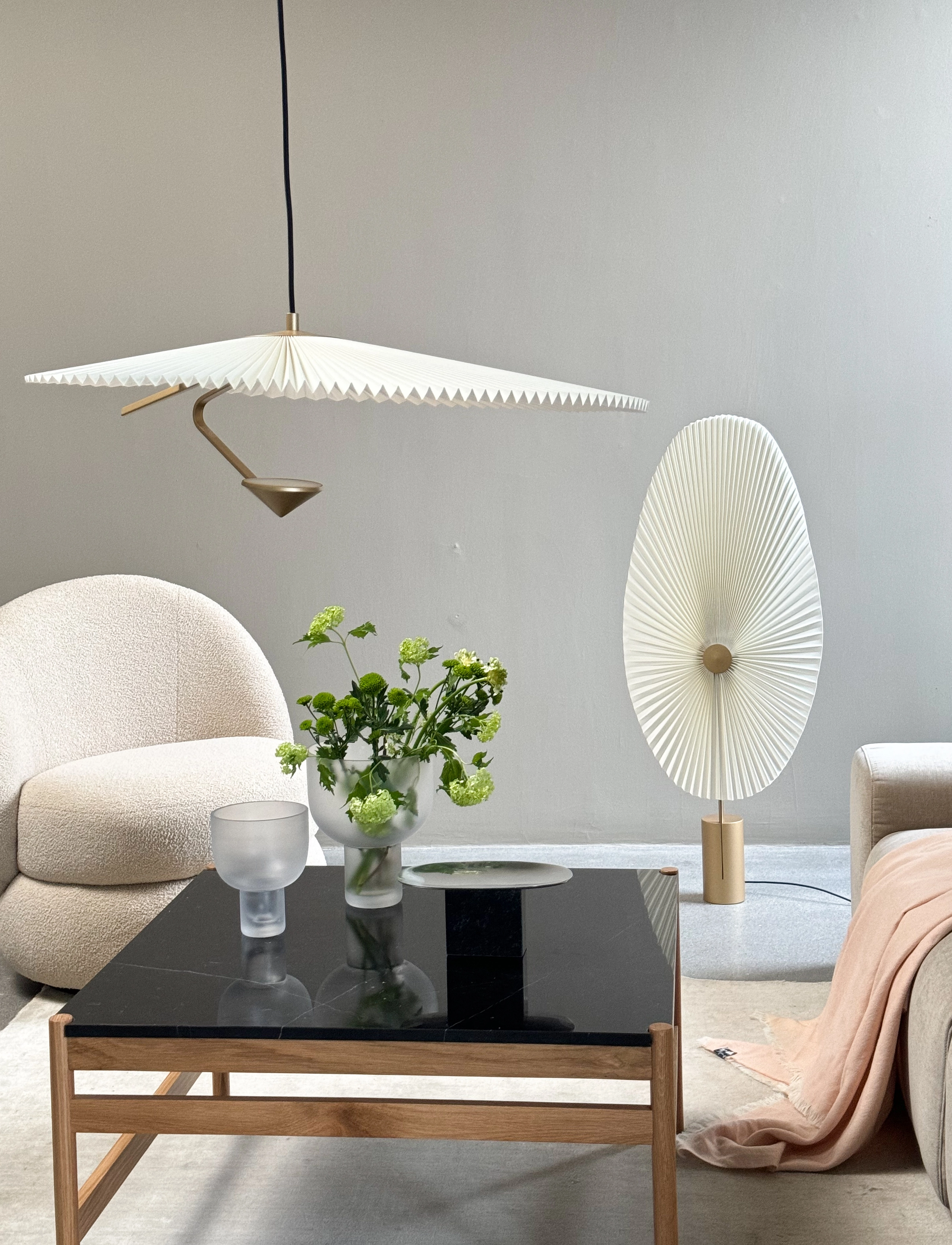 Gejst Liris Pendant Lamp, Ø 70 cm, Ceiling Lamps, Gold - Homeware