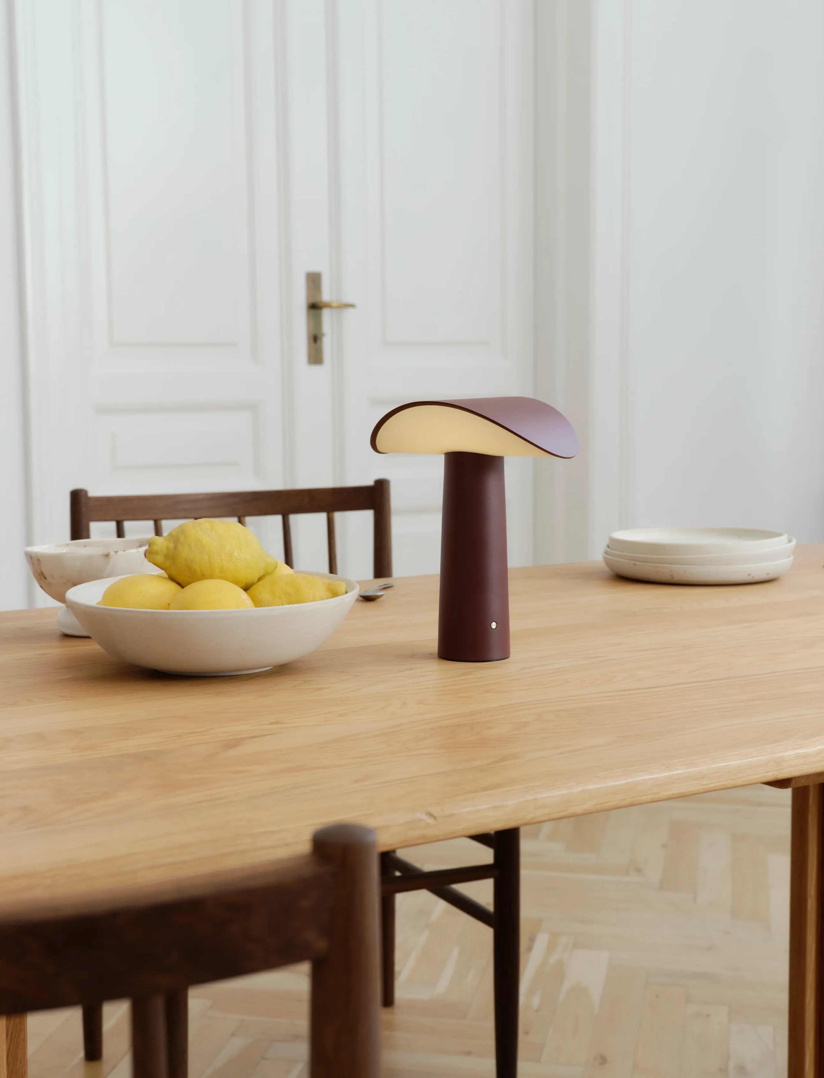 Gejst - LIUM Portable Lamp - bordlamper - burgundy - 3