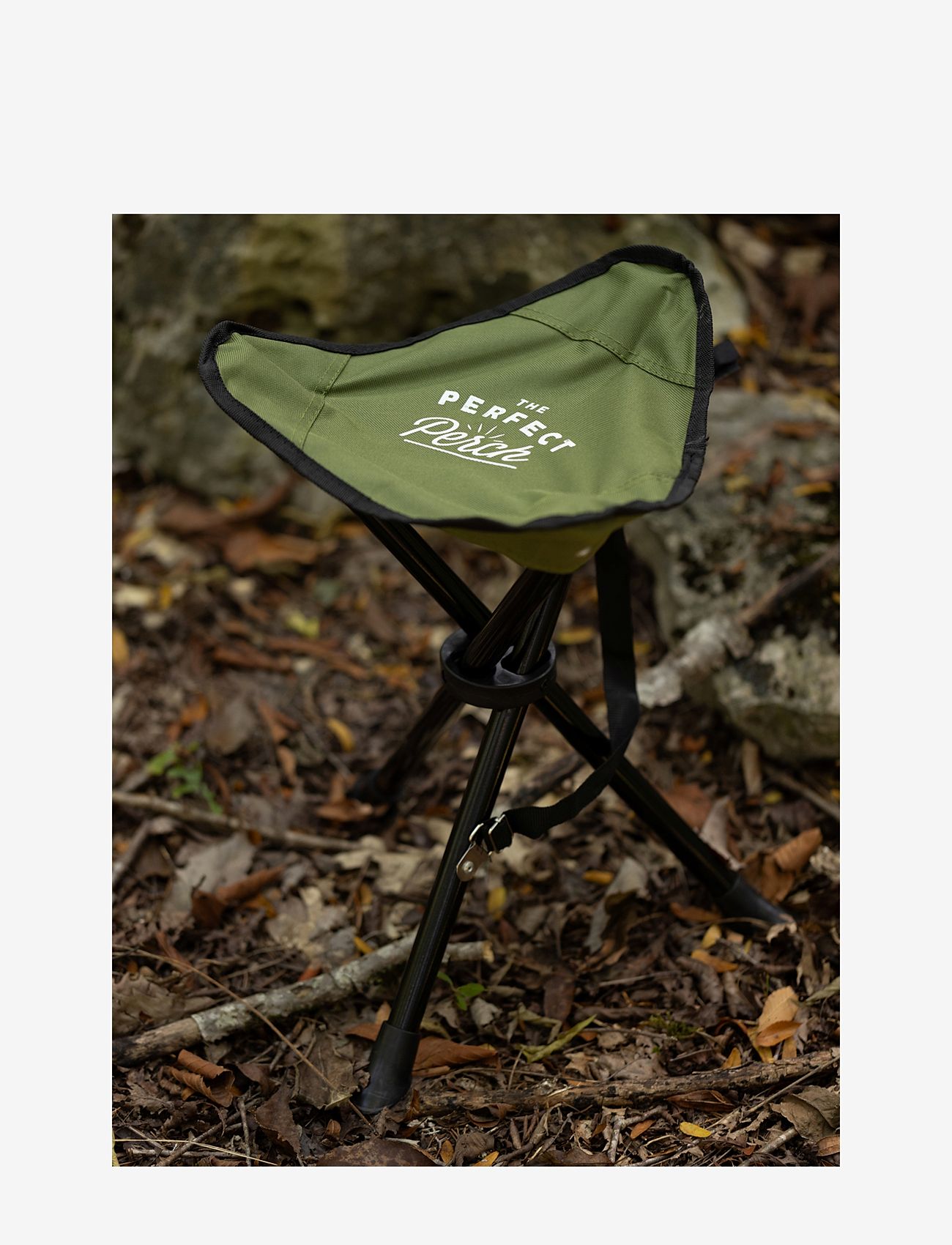 Gentlemen's Hardware - Tripod Camp Stool - green - 3