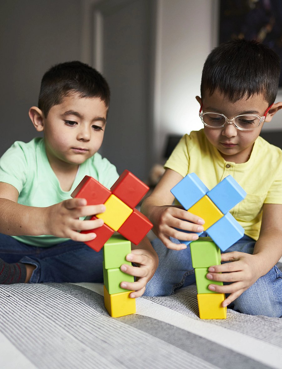 Geomag - Geomag Magicube Recycled Creative Set 16 Pcs - byggeklodser - multi coloured - 5