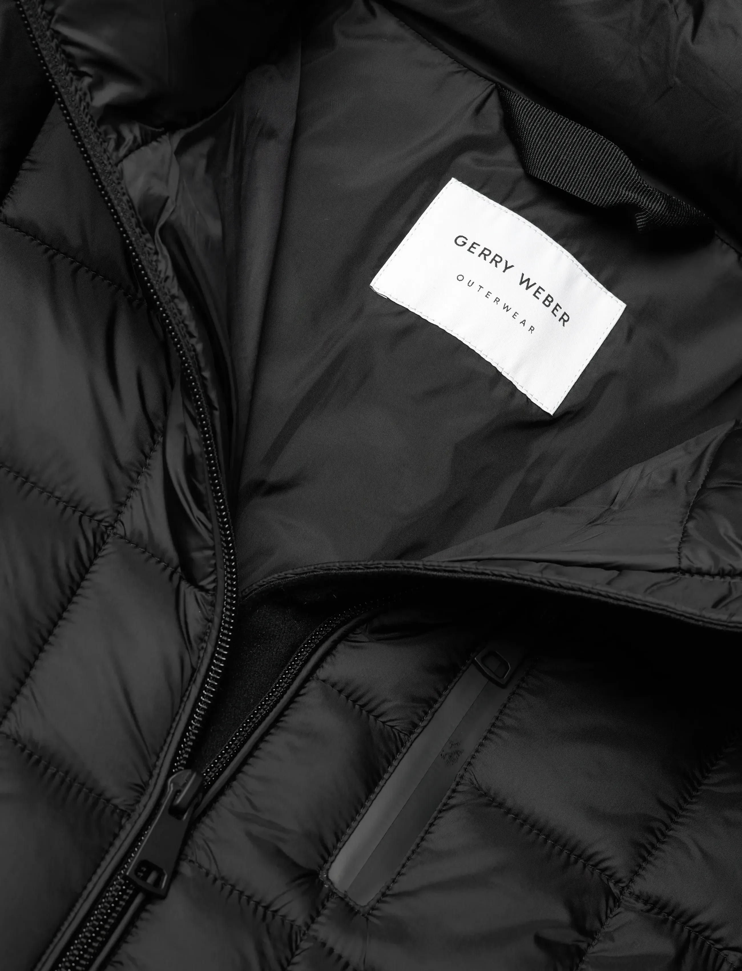 Gerry Weber Edition - OUTDOORJACKET NOT WO - sulejoped ja voodriga joped - black - 2