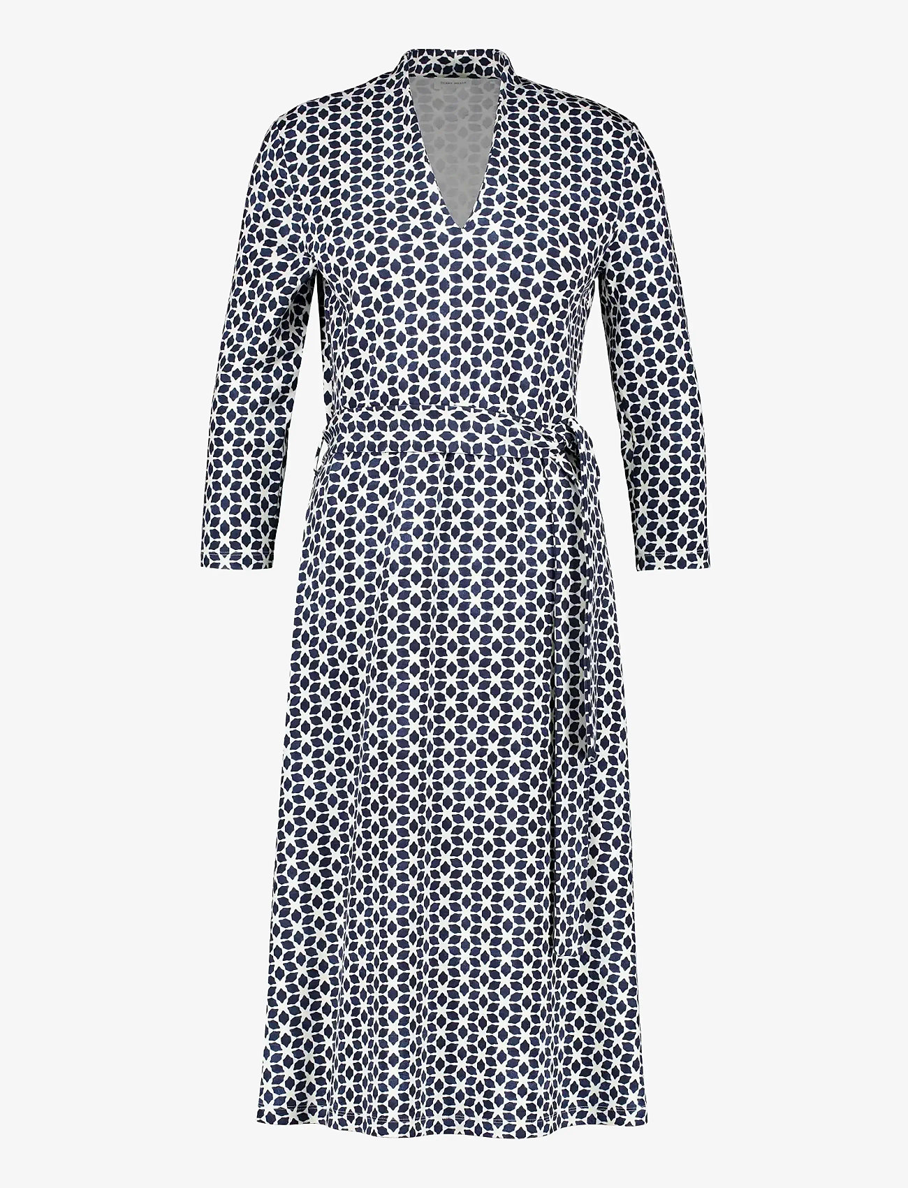 Gerry Weber - DRESS JERSEY - omlottklänningar - whisp.white/lake blue star aop - 0