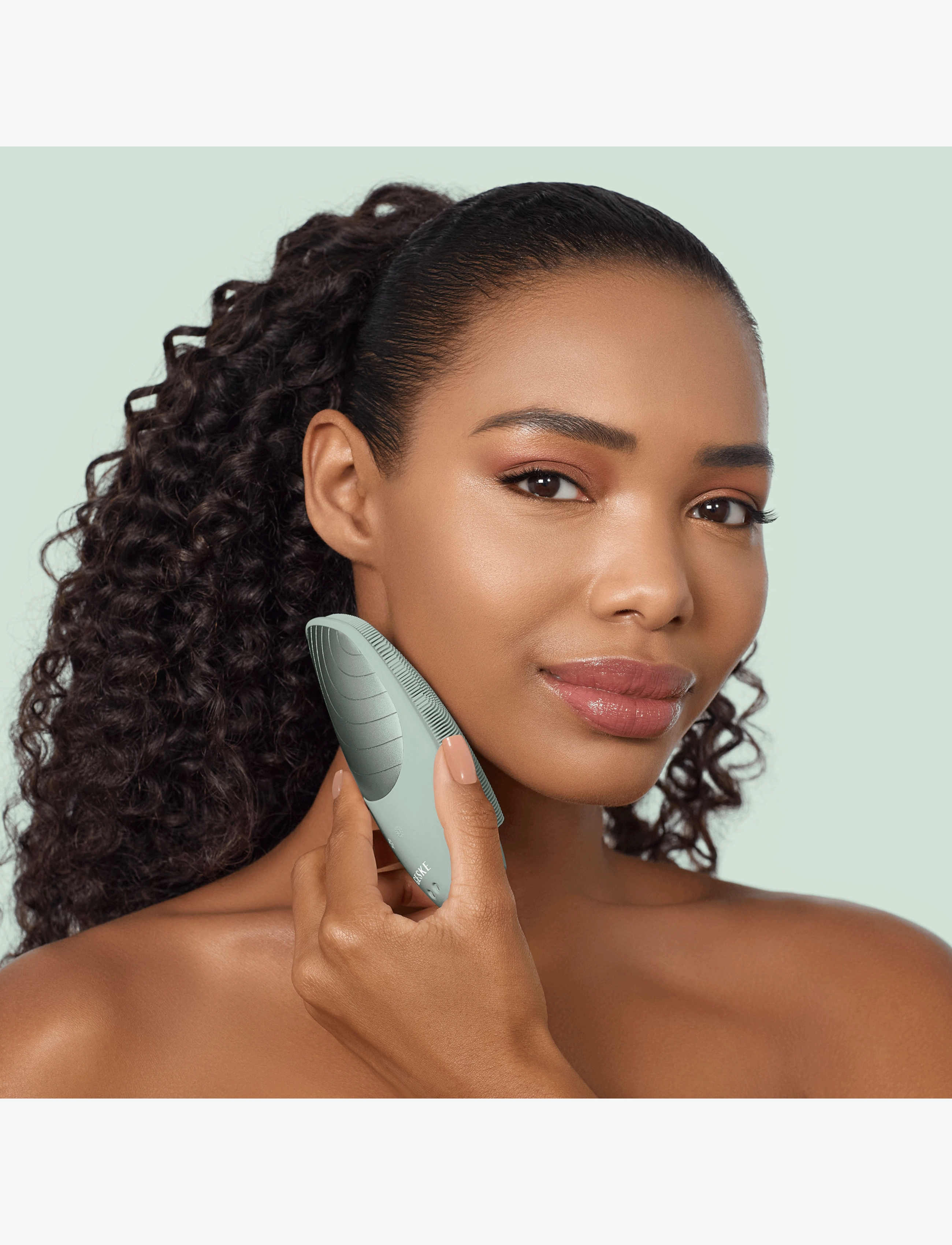GESKE - Sonic Thermo Facial Brush | 6 in 1 - beauty tech - green - 5