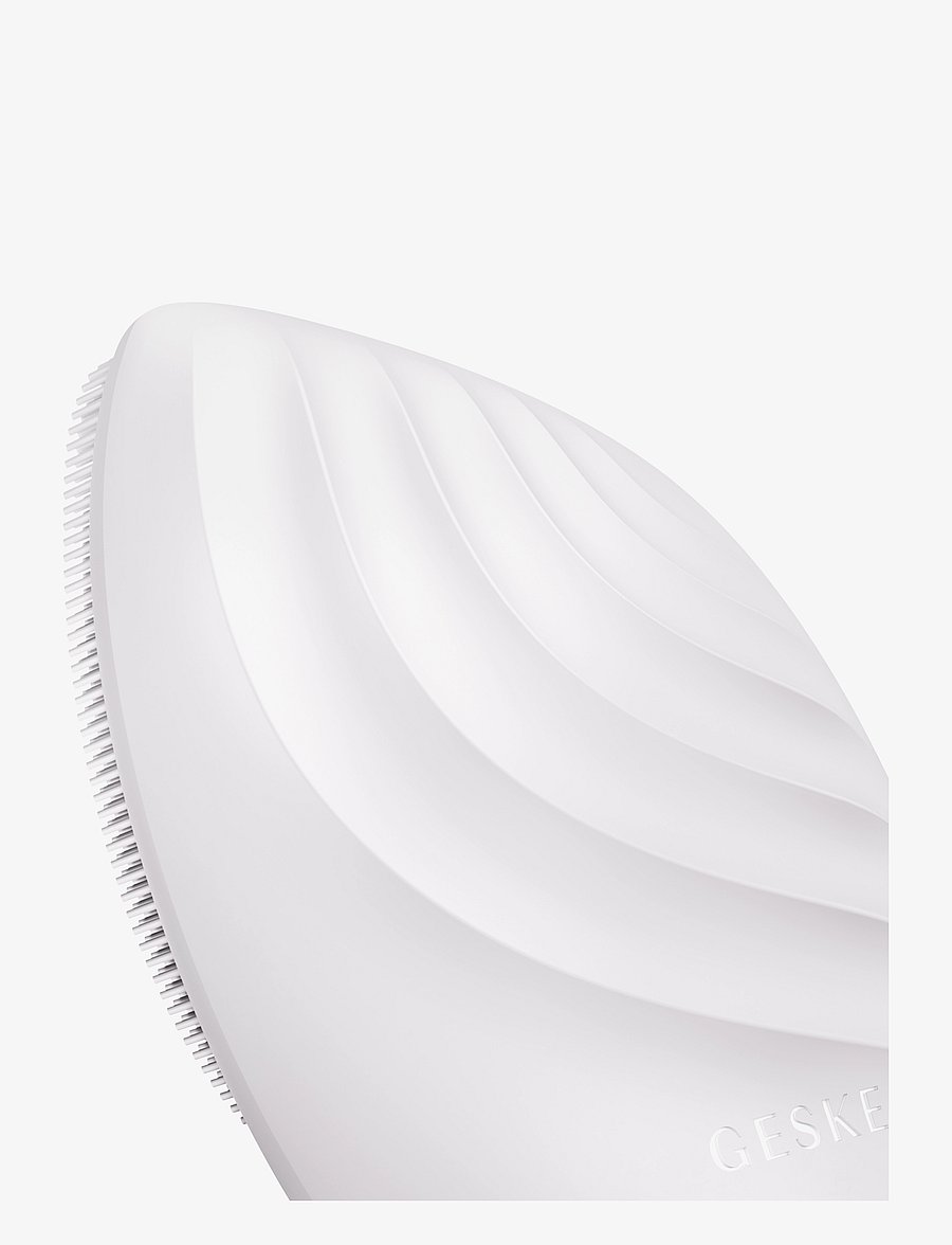 GESKE - Sonic Facial Brush | 5 in 1 - beauty tech - starlight - 3