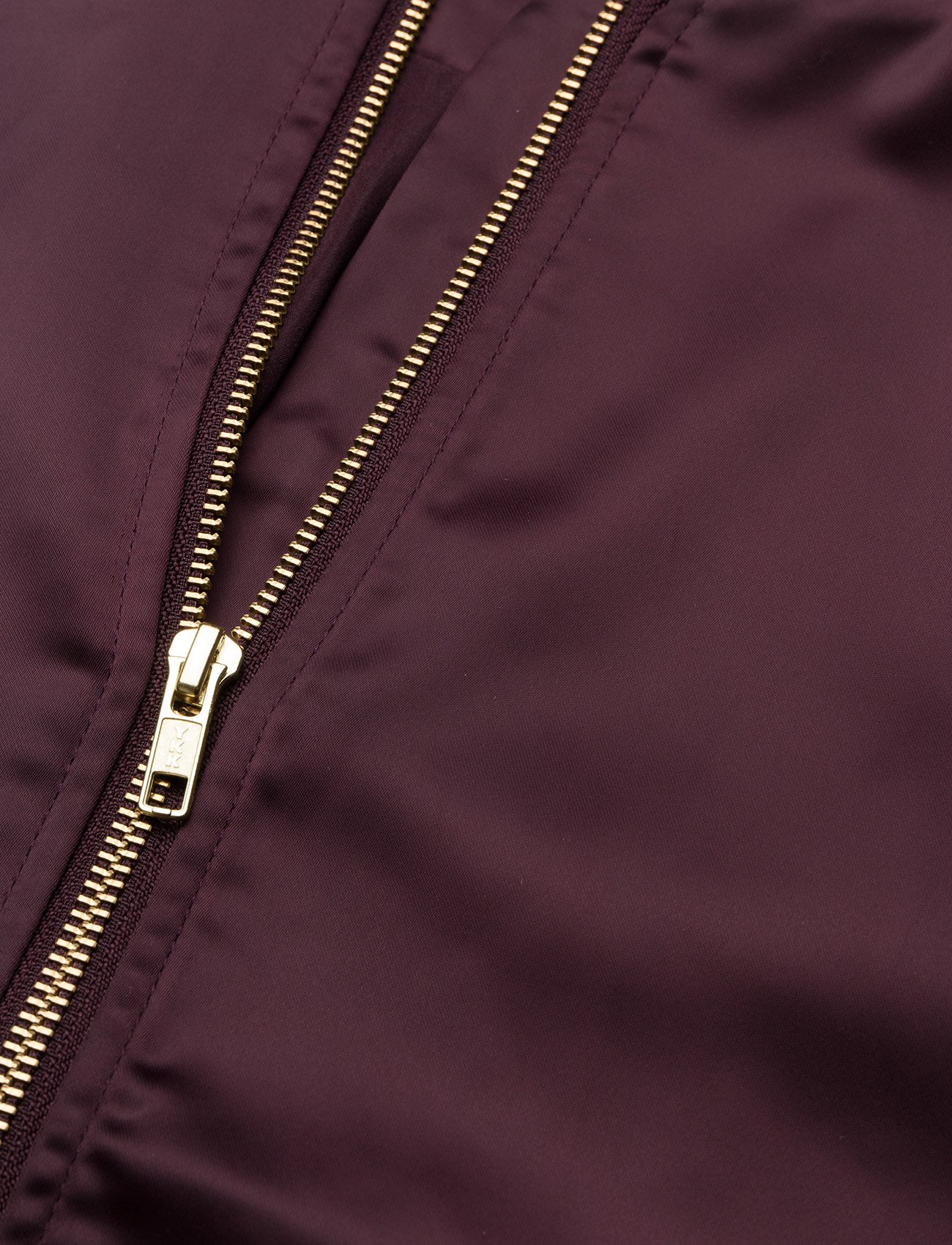 Gestuz - Georgie bomber jacket YE16 - winetasting - 2