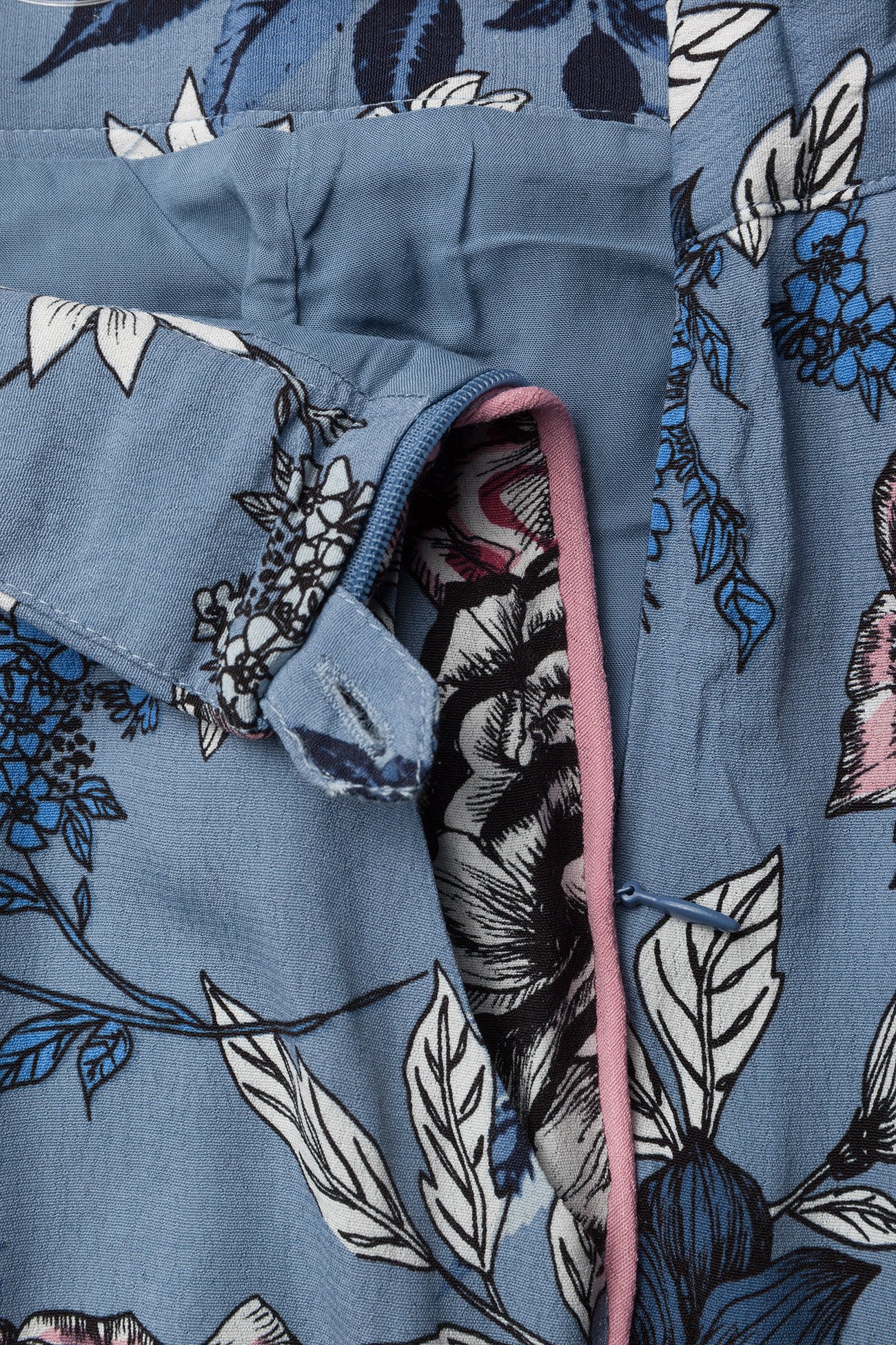 Gestuz - Begonia pants MS18 - light blue flower - 2