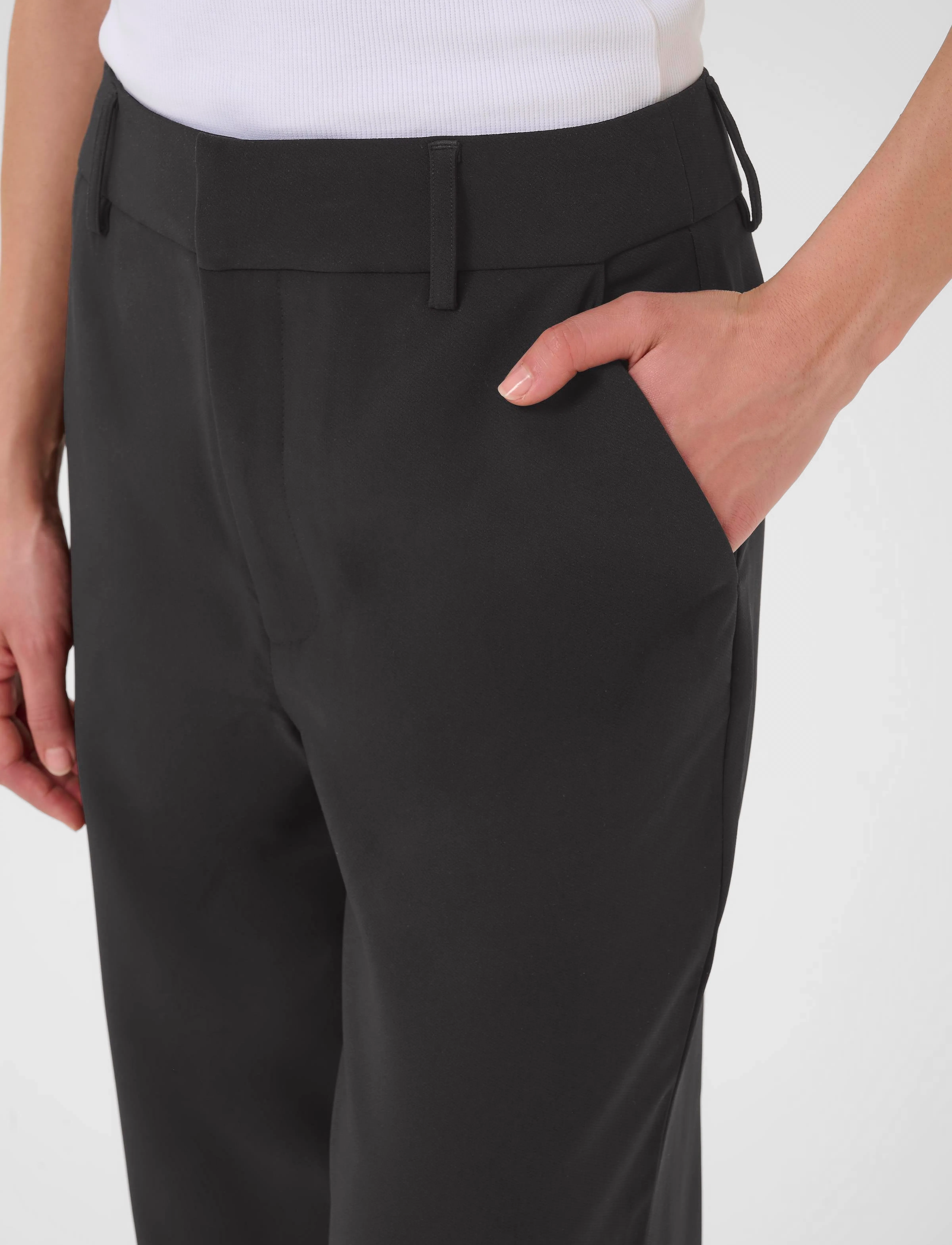 Gestuz Joellegz Mw Pants Noos hängselbyxor dam – bild 5