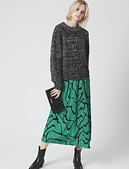 Gestuz - AylinGZ skirt MA19 - midi kjolar - green ripple - 2
