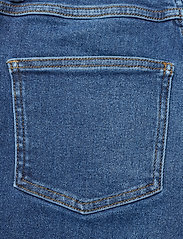 Gestuz - AstridGZ HW slim jeans - mom-jeans - denim blue - 4