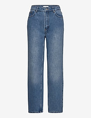 Gestuz - DacyGZ HW straight jeans - tiesaus kirpimo džinsai - medium blue - 0