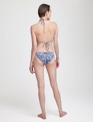 Gestuz - PilGZ bikini bottom - side tie bikinitrosor - blue flower draft - 3