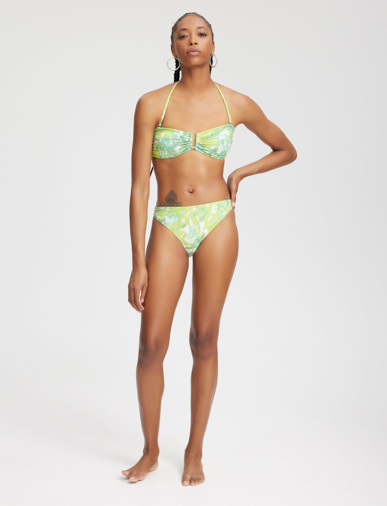 Gestuz - CanaGZ bikini top - bandeau-bikinis - green splash - 0