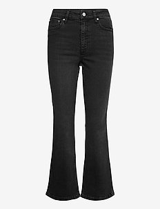 EmilindaGZ HW 7/8 flared jeans, Gestuz