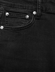 Gestuz - EmilindaGZ HW flared jeans - nuo kelių platėjantys džinsai - washed grey - 2