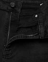 Gestuz - EmilindaGZ HW flared jeans - utsvängda jeans - washed grey - 3