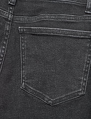 Gestuz - AstridGZ HW slim jeans - džinsa bikses ar tievām starām - washed black - 5