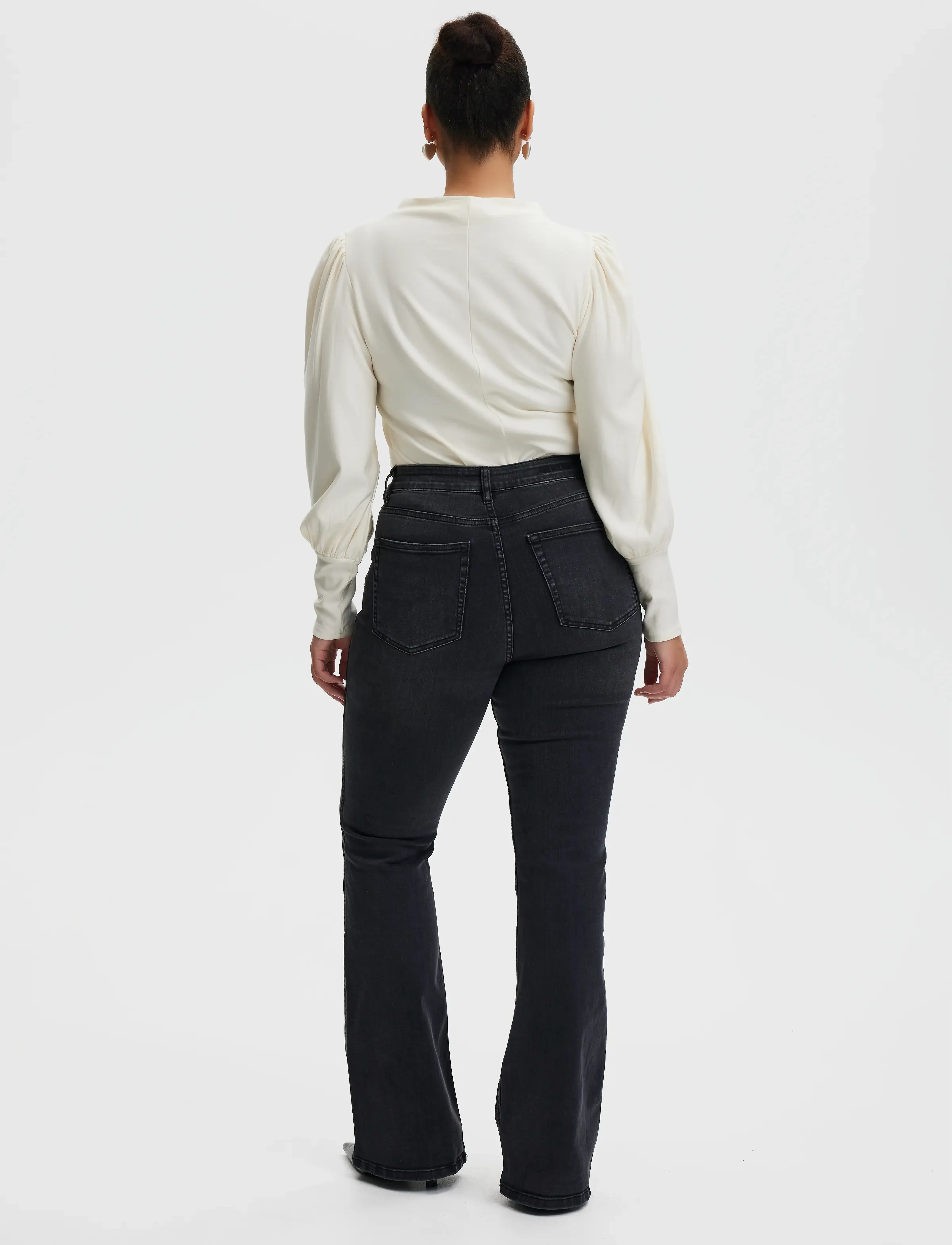 Gestuz - RifaGZ puff blouse NOOS - long sleeved blouses - egret - 4
