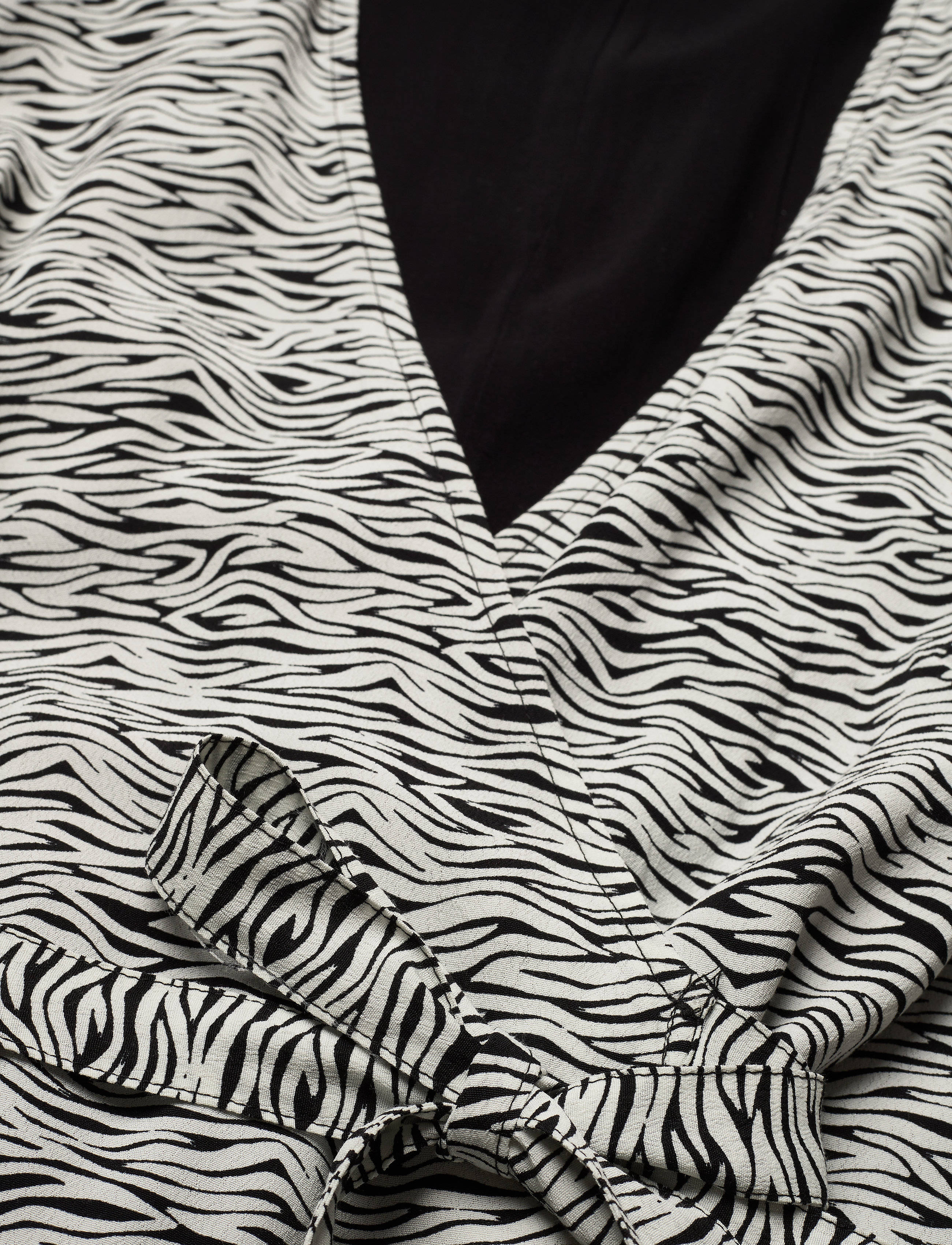 Gestuz - DisGZ wrap dress - maxi kjoler - grey wave - 4