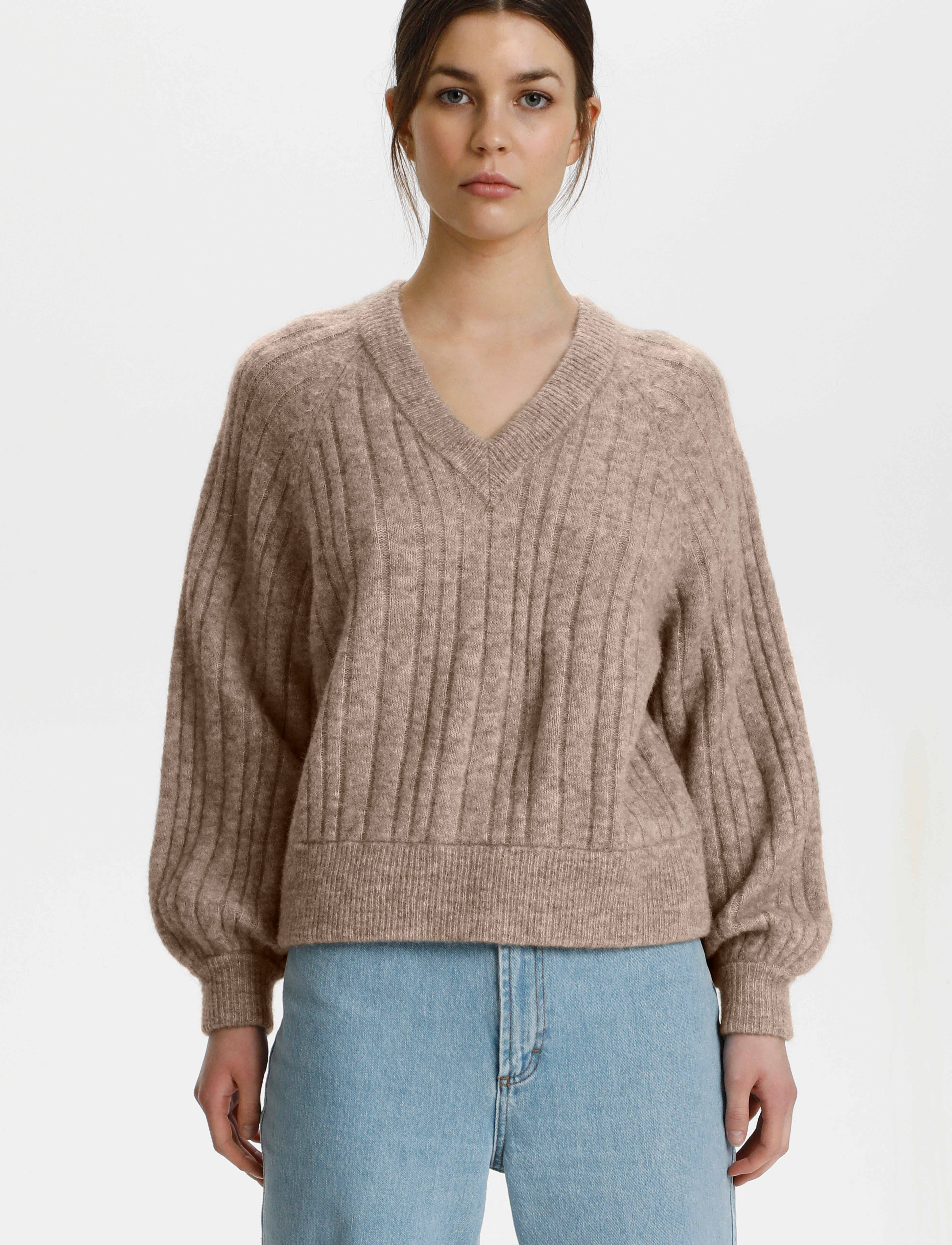 Gestuz - AlphaGZ R V-pullover - warm sand melange - 2