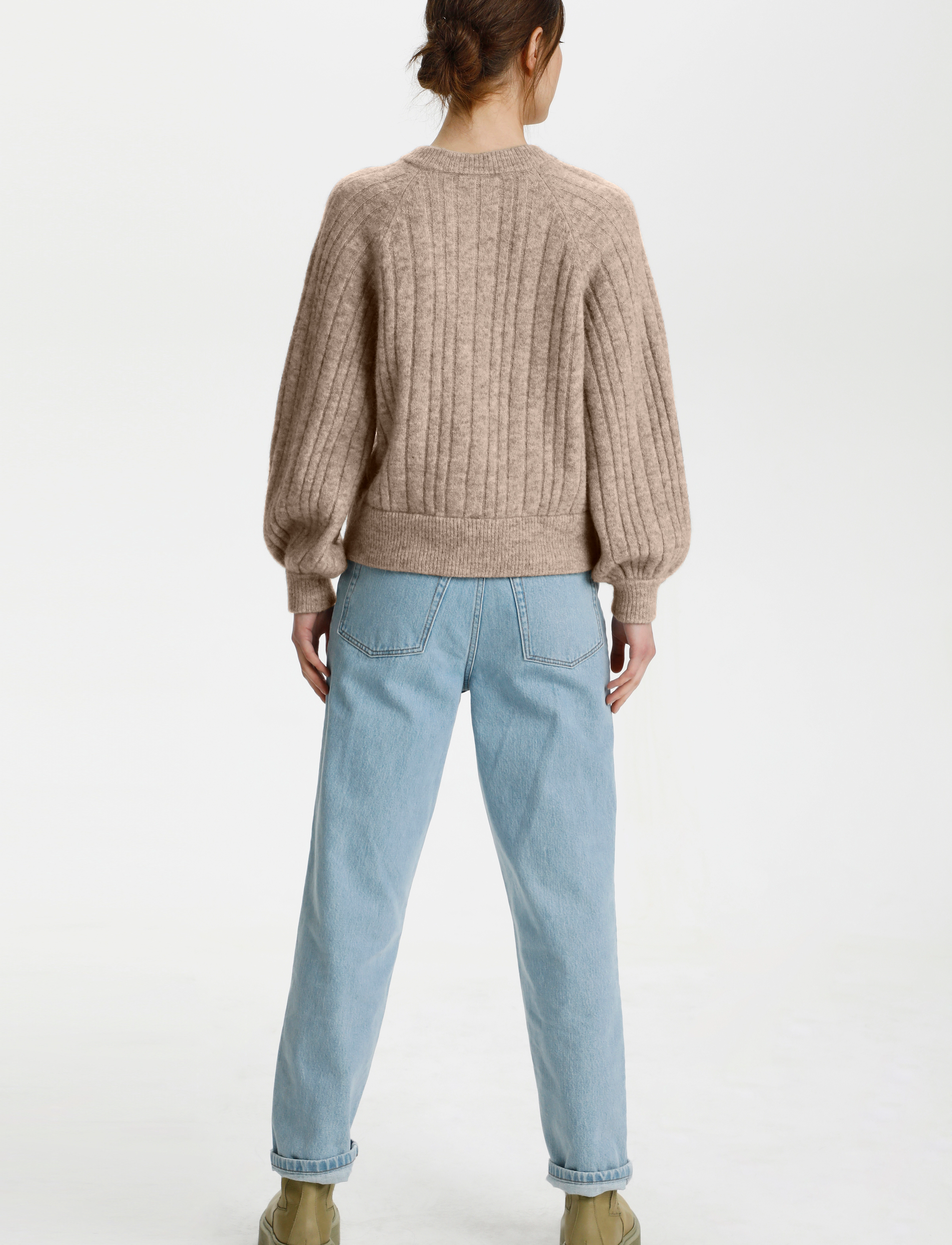 Gestuz - AlphaGZ R V-pullover - warm sand melange - 4