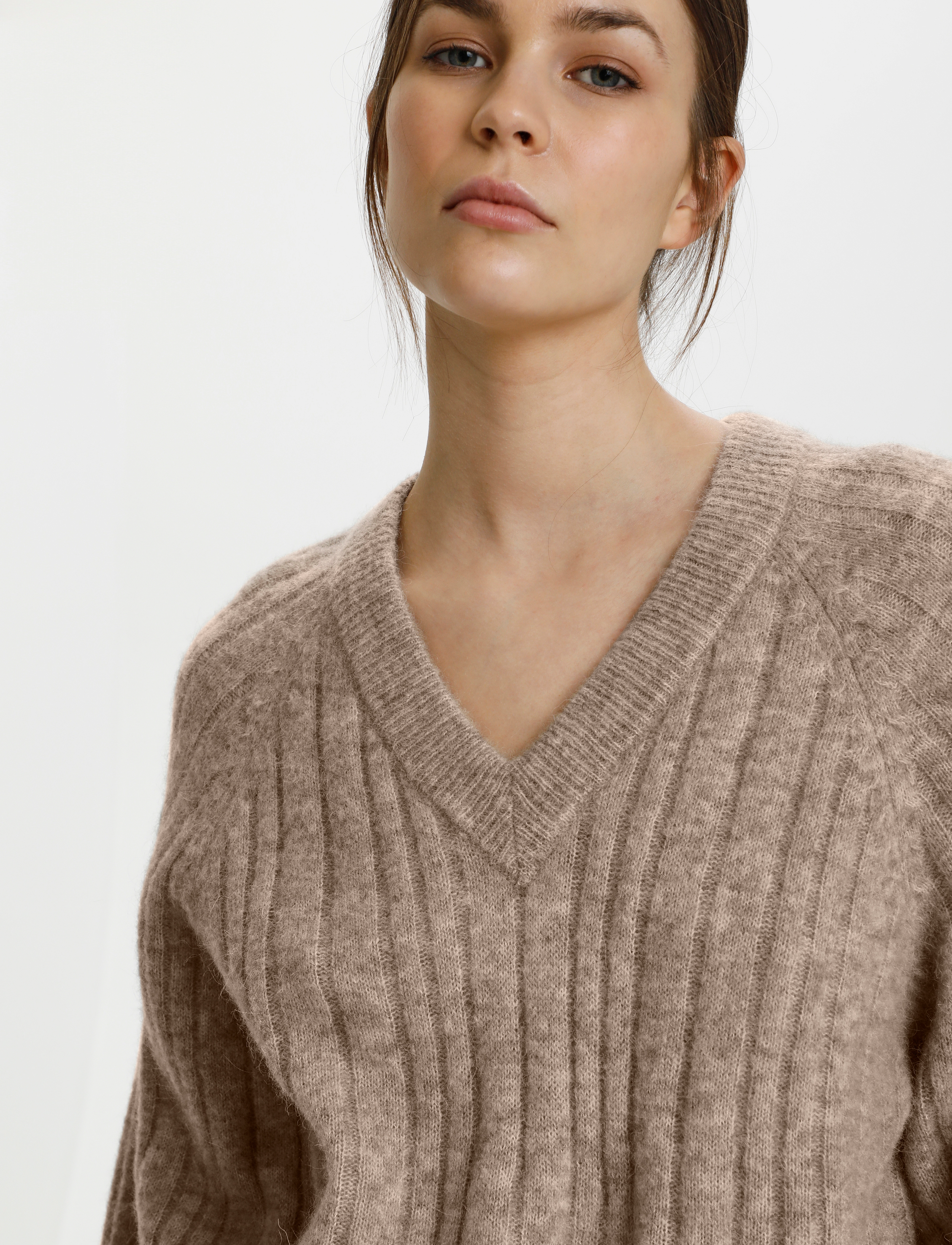 Gestuz - AlphaGZ R V-pullover - warm sand melange - 5