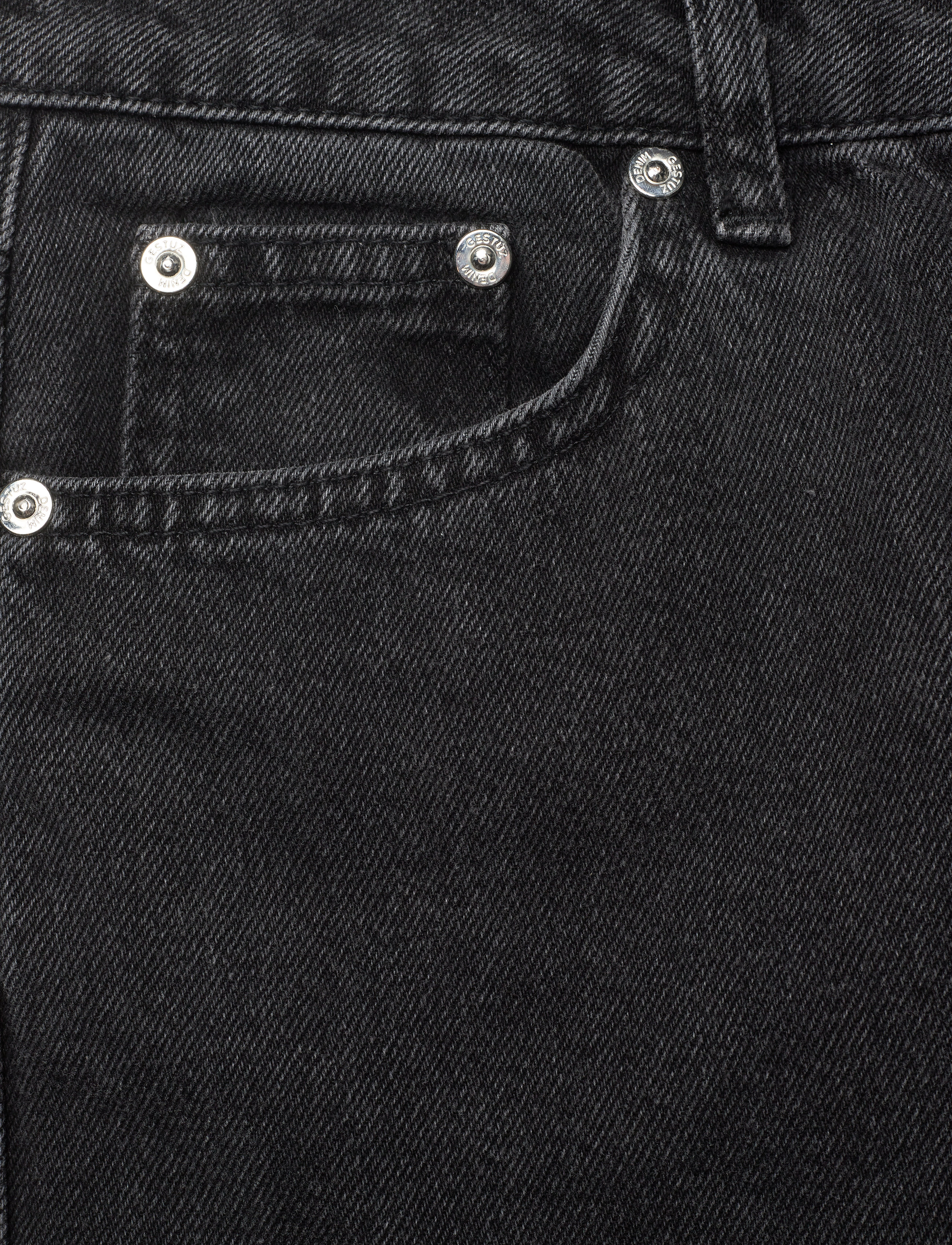 Gestuz - DenaGZ HW flared jeans - flared jeans - washed black - 3
