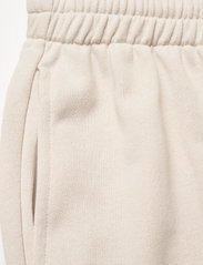 Gestuz - BirtaGZ HW cutline pants - sweatpants - moonbeam - 2