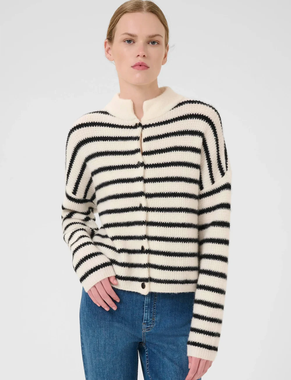 Gestuz - AlphaGZ short cardigan NOOS - cardigans - ivory black striped - 0
