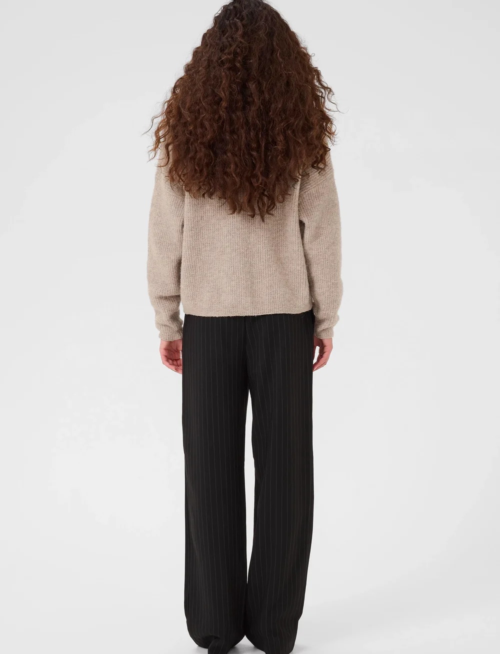 Gestuz - AlphaGZ short cardigan NOOS - koftor - warm sand melange - 4