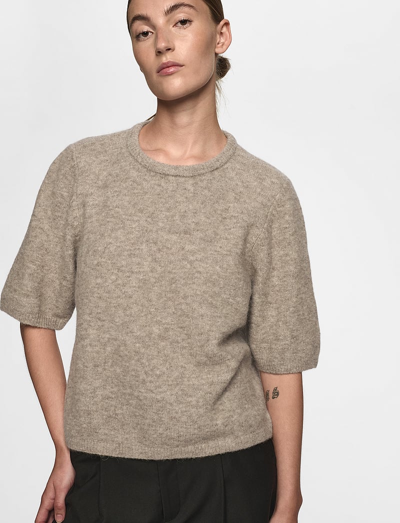 Gestuz - AlphaGZ tee - neulepuserot - warm sand melange - 0