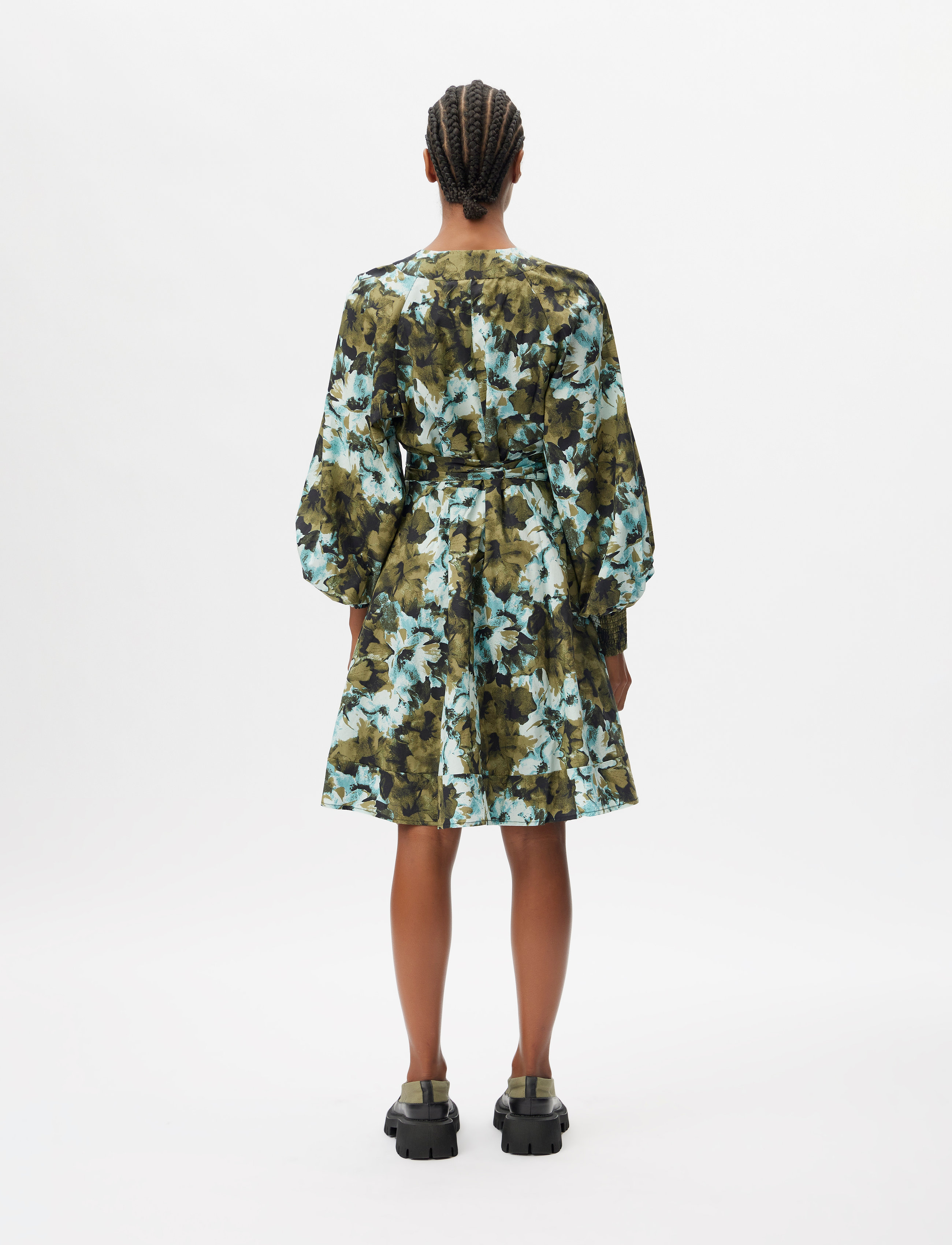 Gestuz - BlishaGZ wrap dress - artistic blue flower - 3