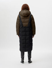 Gestuz - AspenGZ coat - kurtki zimowe - black - 5