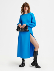 Gestuz - SloanGZ ls dress - sukienki do kolan i midi - directoire blue - 3